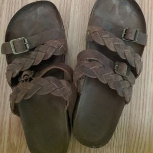 White mountain sandals